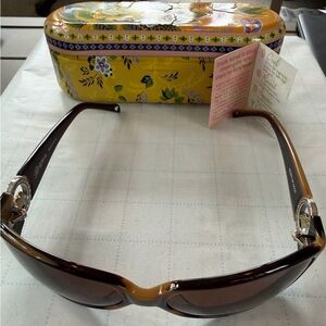 NWT-🕶️Brighton Heart of Gold Elegant Brown Sunglasses